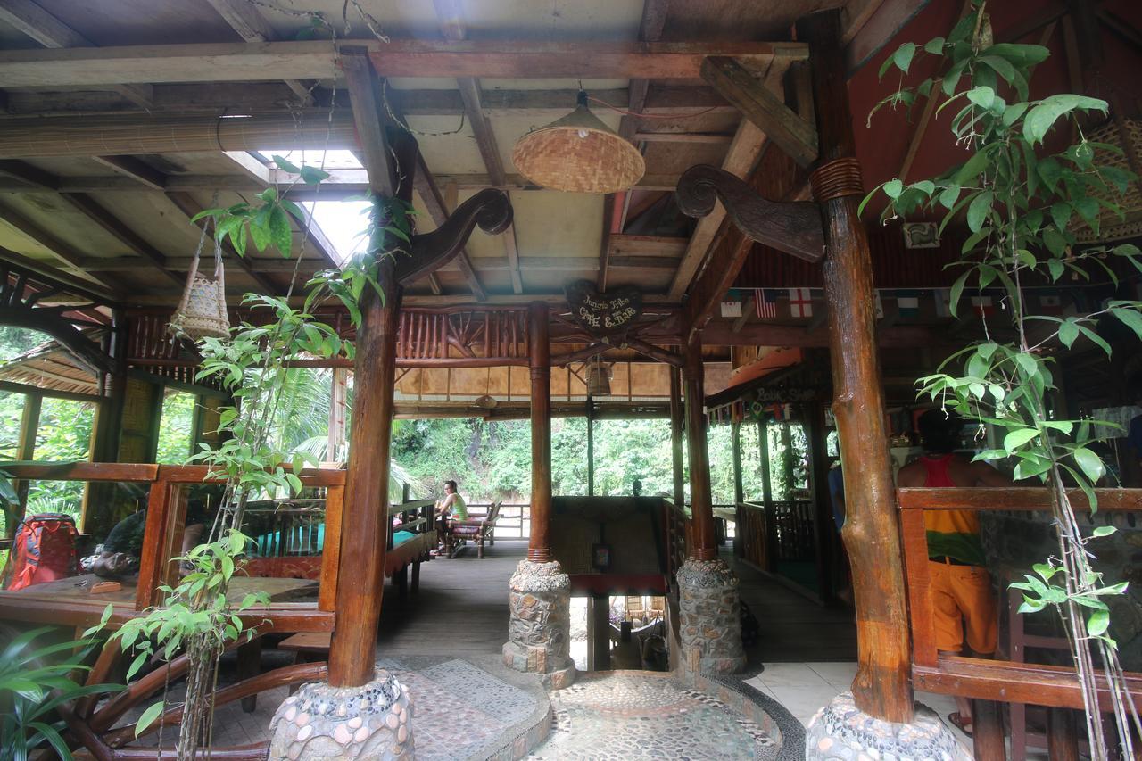 Jungle Tribe Guesthouseブラスタギ エクステリア 写真