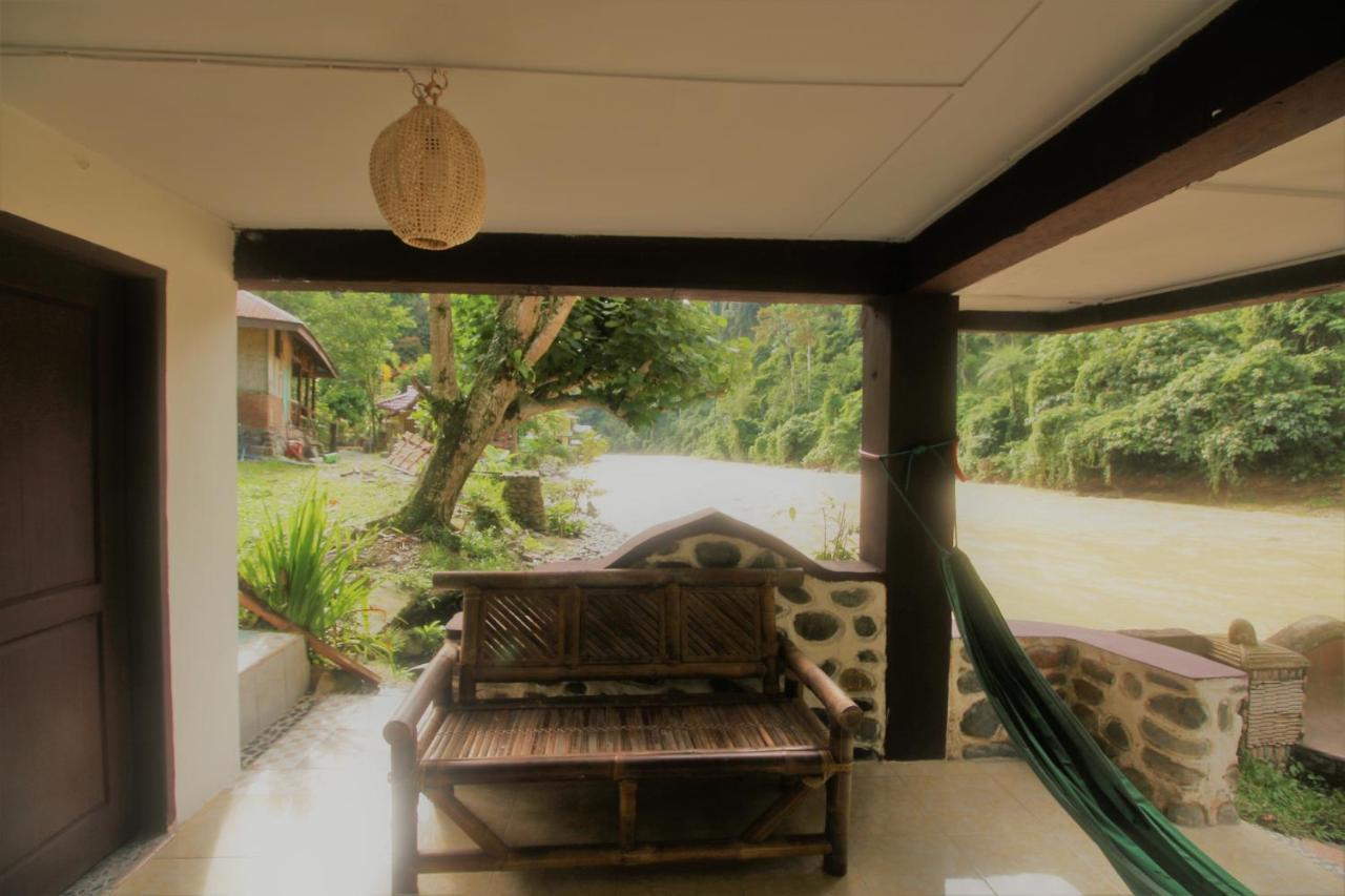 Jungle Tribe Guesthouseブラスタギ エクステリア 写真
